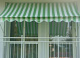 Tenda da sole verde-bianco