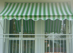 Tenda da sole verde-bianco